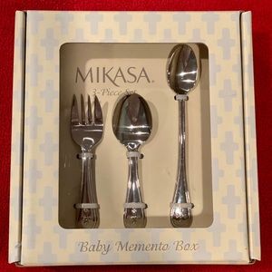 Mikasa 3-Piece Set  NEW